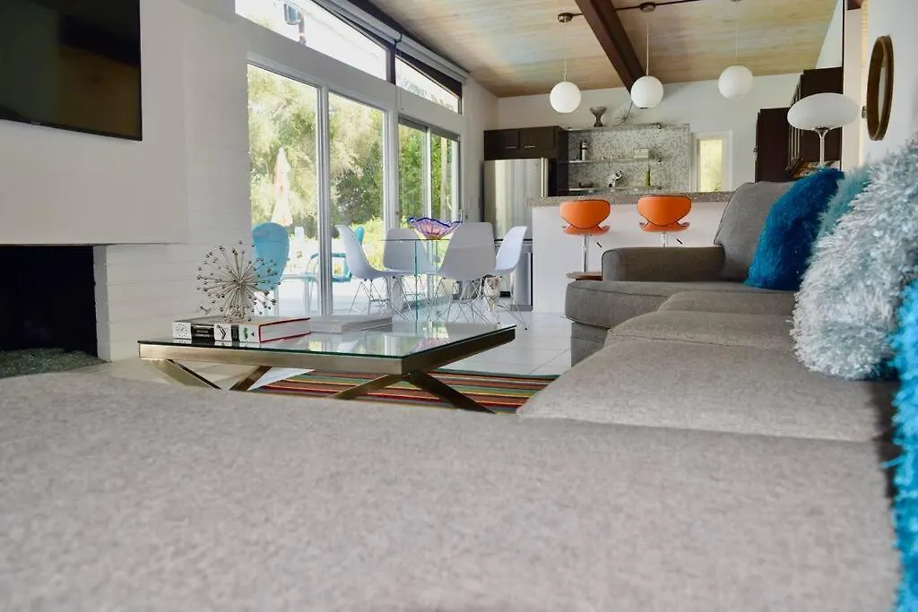 Ferienhaus Villa Live The Mid Mod Life At Mariposa Palms Palm Springs