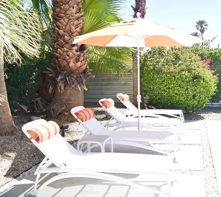 Ferienhaus Villa Live The Mid Mod Life At Mariposa Palms Palm Springs